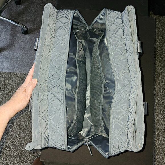 Vera Bradley 3 Compartment Travel Bag - Rare! - Picture 7 of 15